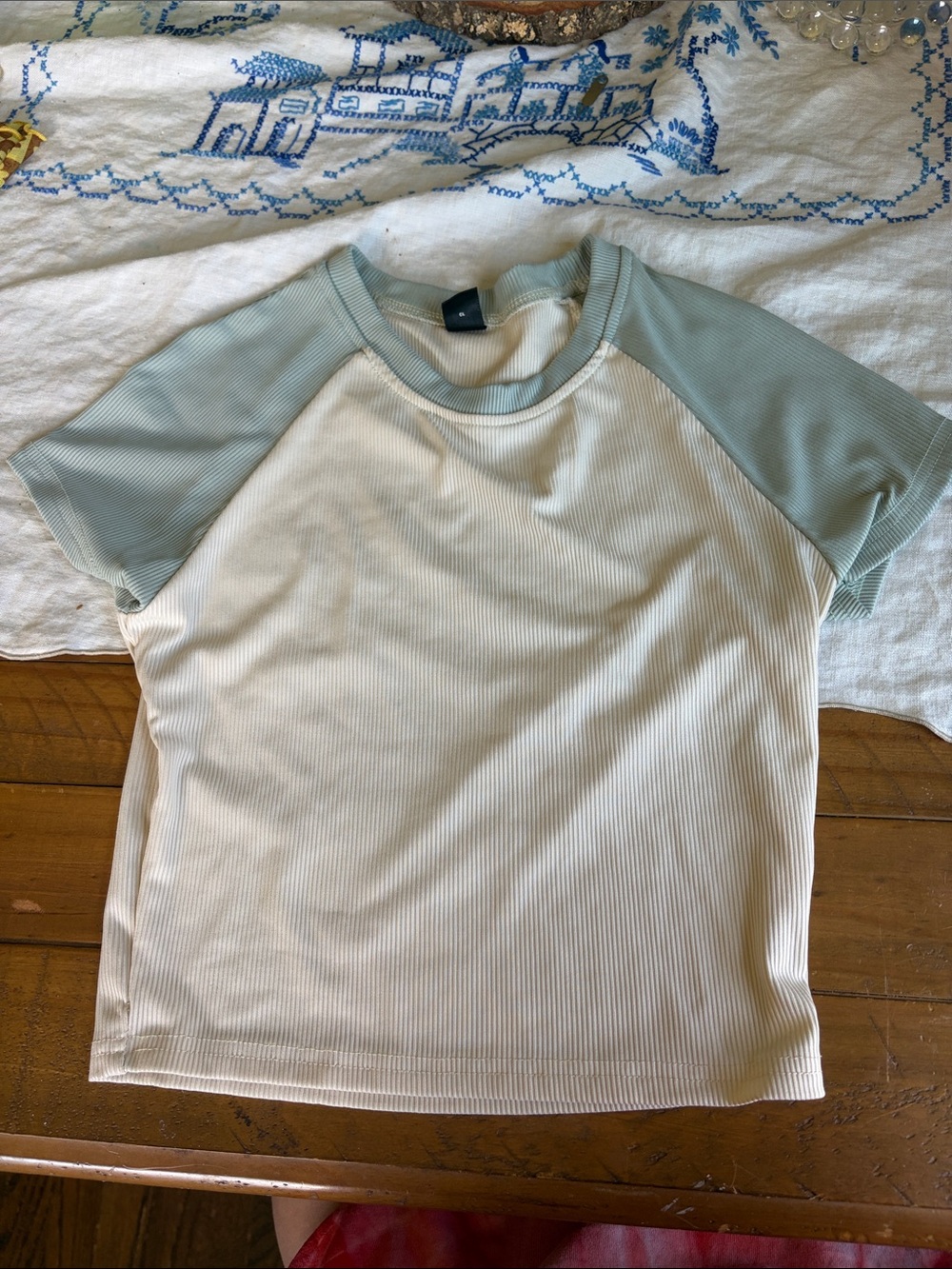 SHEIN Two-Tone Ribbed Tee in Cream & Light Sage